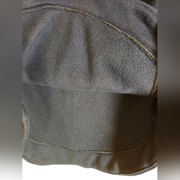 EUC Champion Fleece Lined Navy Blue Hoodie with Hand Warmer Pocket, Size Large - Picture 4 of 4